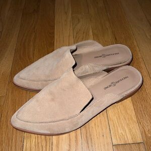 Treasure and slip on mule